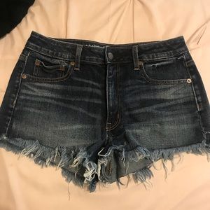American Eagle High Waisted Shorts!!